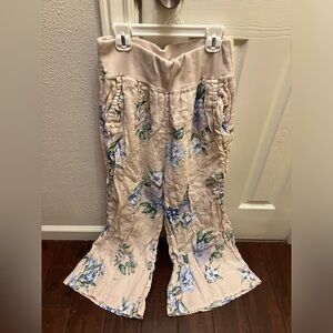 The Lino Lounge Linen Floral pants made in Italy